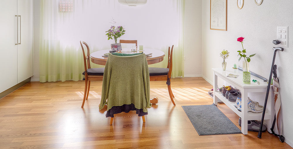 Hans (89) lebt glücklich in WG, dann schlägt Ausgleichskasse zu 