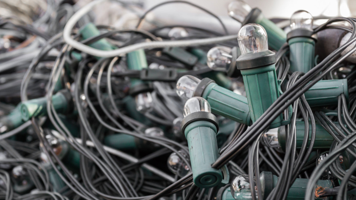 Weihnachtsbeleuchtung smart recycelt oder wiederverkauft