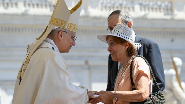 Papst: „Niemand soll sich nutzlos fühlen“